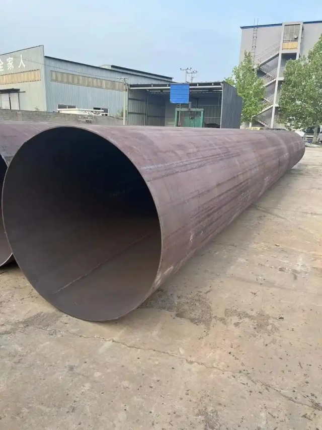 聂荣大口径12Cr1MoVG无缝钢管